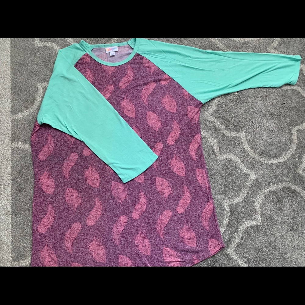 Lularoe Randy Shirt, Large